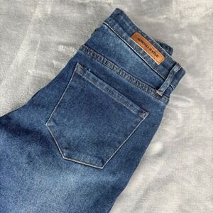 Kendall & Kylie Women's Dark Wash Denim Jeans Casual‎ Everyday Fashion Size 3/4